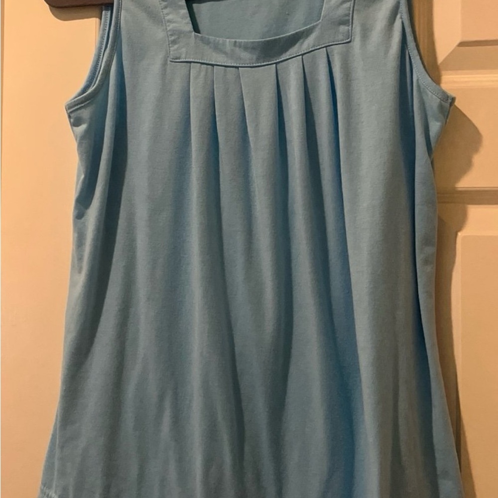 Source Unknown Light Blue Sleeveless Blouse